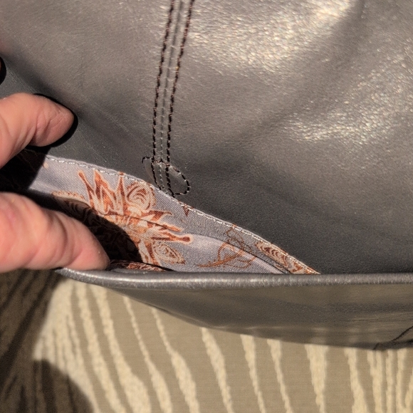 HOBO Grey Leather With Dark Brown Shoulder Strap - Nwot - Picture 5 of 14